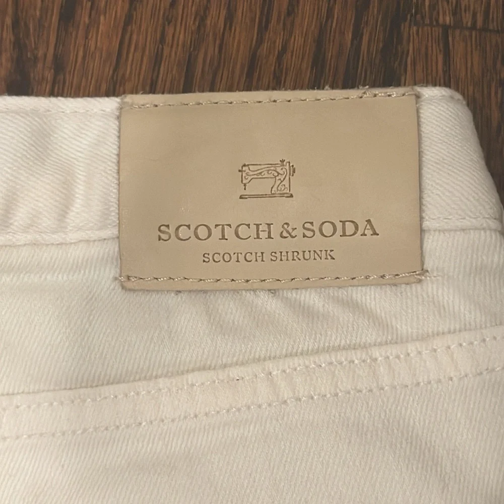 Scotch & Soda Boys Shorts Size 8 - Picture 5 of 6